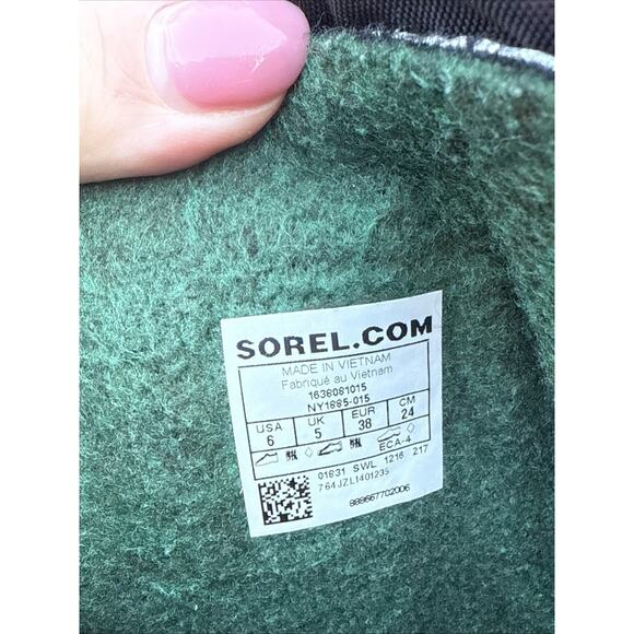 Sorel Womens Snow Boots Size 6 Red & Black With Insulated inserts, Slip On 01831 - Picture 9 of 16